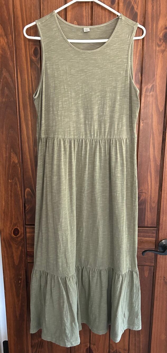 Sage green Old Navy knit jumper ladies medium